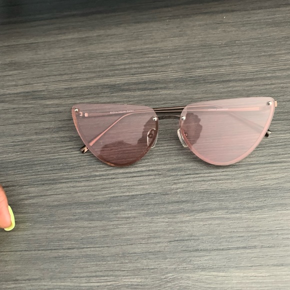 Shades bundle - Picture 6 of 7